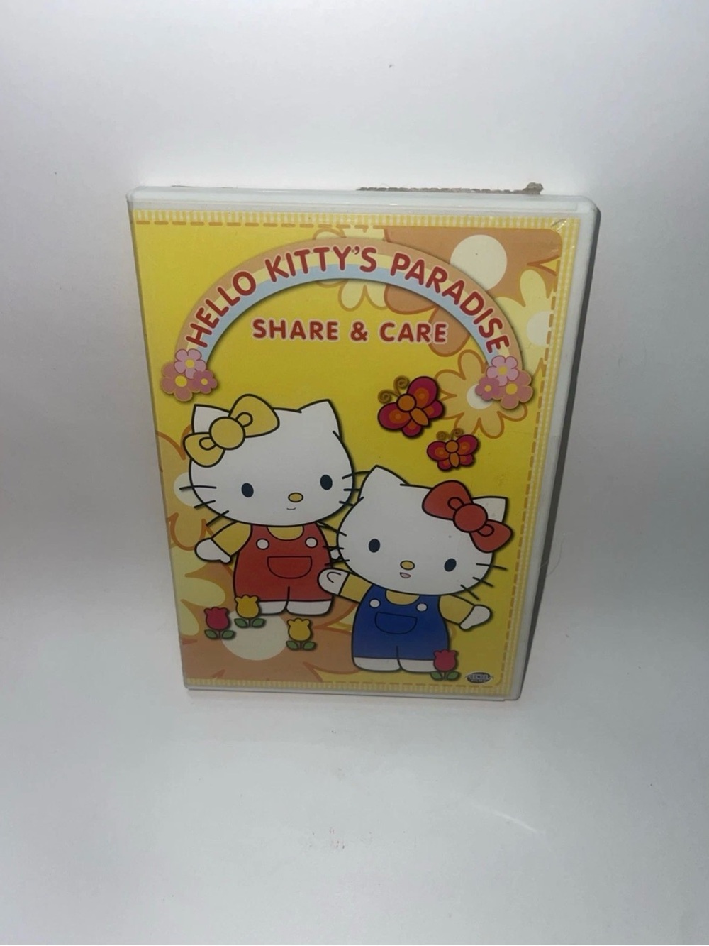 Hello Kitty's Paradise - Share and Care (Vol. 3), DVD NTSC, Color, Animated